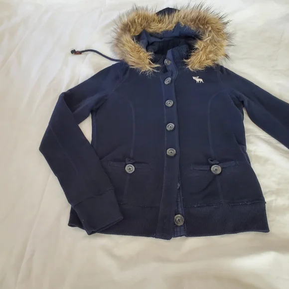 Jacket - Picture 2 of 16